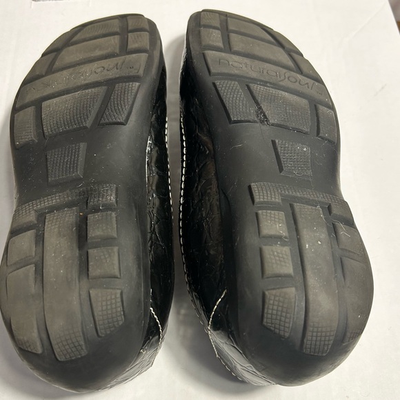 Natural Soul Black Croc-Embossed Flats 7M - Picture 6 of 7